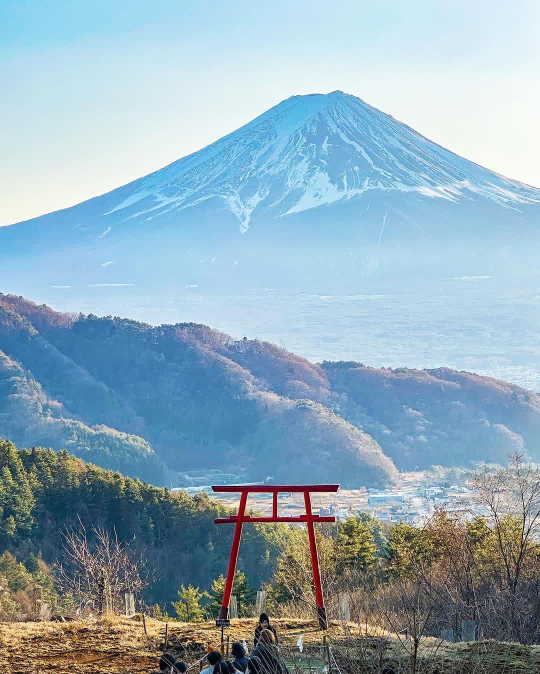 Mount Fuji Distant Worship Site (Tenku no Torii) Torii View | 去趣 chicTrip