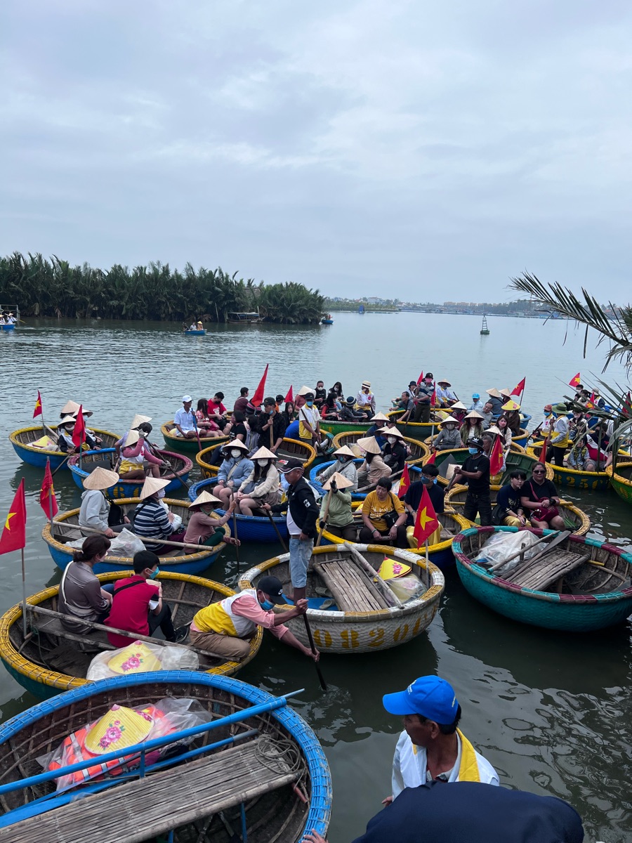 Hacoconut椰籃船 (Hacoconut Coconut Basket Boat) | 去趣 chicTrip