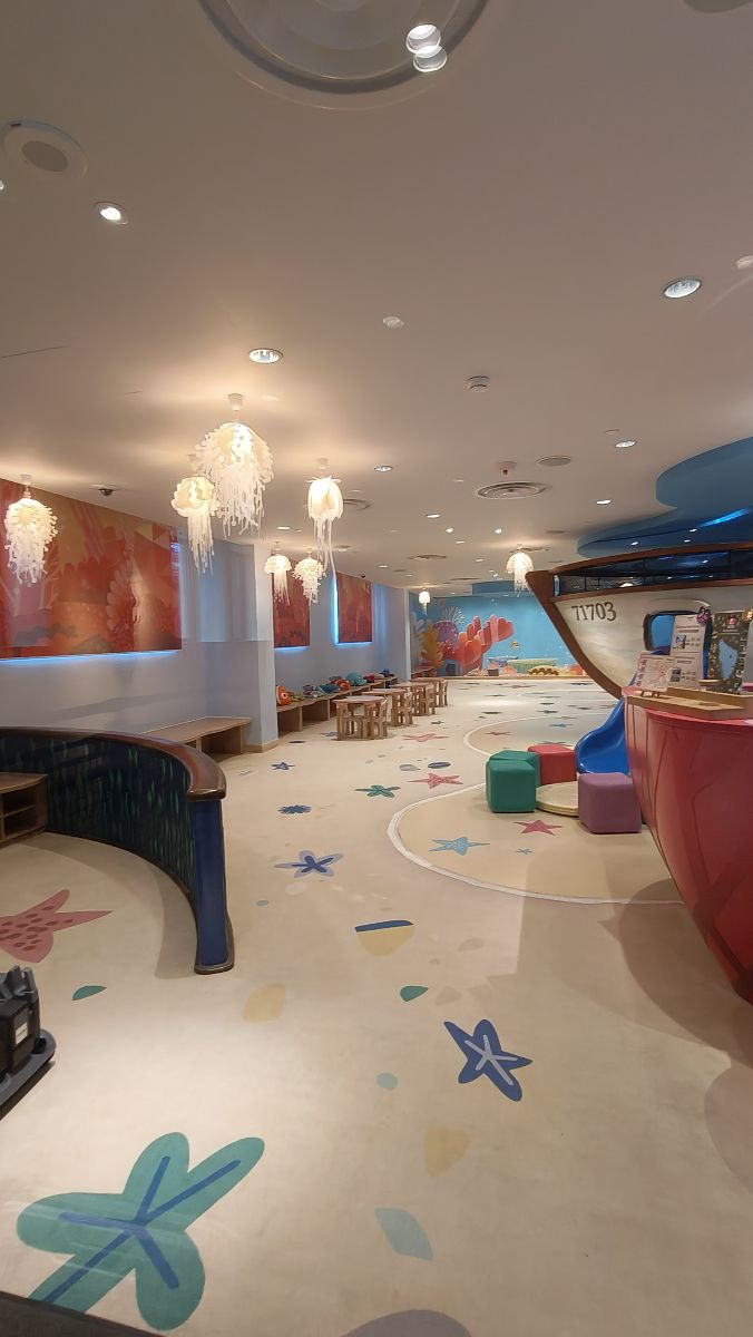 迪士尼探索家度假酒店 | 去趣 chicTrip