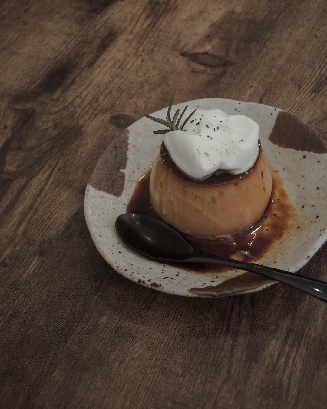 粼粼（不定休、來店所有資訊及營業時間請以IG為主；超出四人與七歲以下兒童無接待（超出四人任何形式入店皆不可），餐點無提供外帶 | 去趣 chicTrip