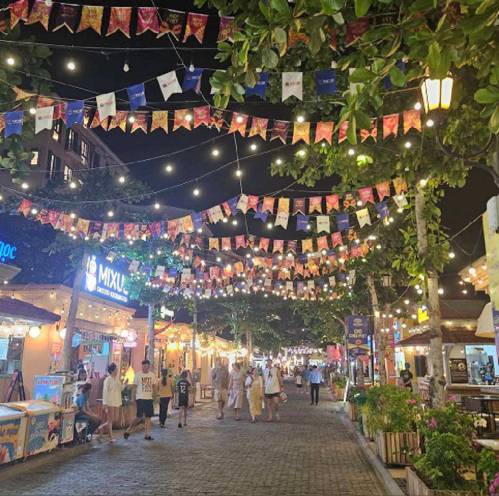 富國島海濱夜市 (Vui-fest Bazaar Phú Quốc) | 去趣 chicTrip