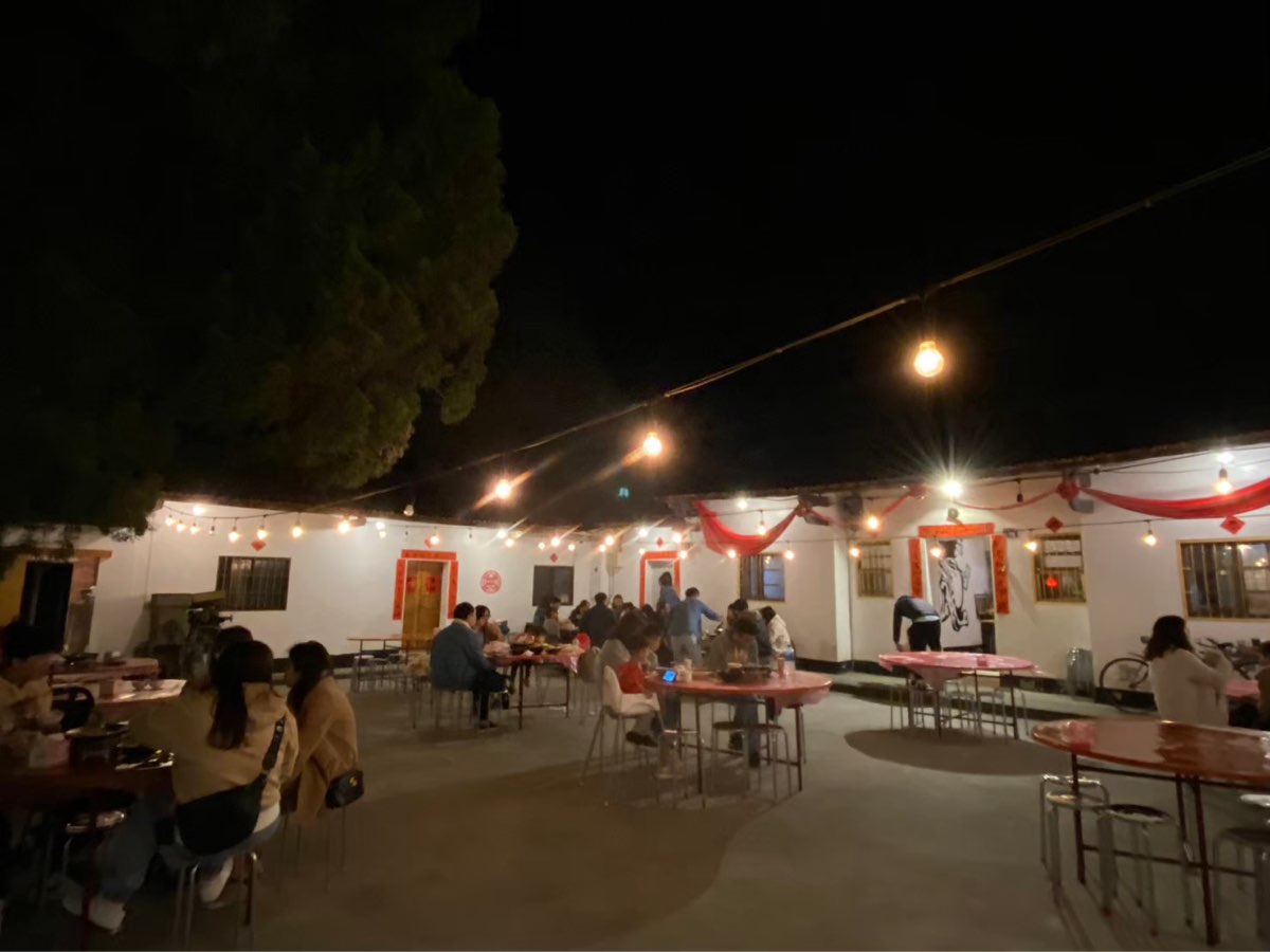 阿爸食堂 三合院古厝料理｜中式家常菜｜預約制不定時公休｜室內冷氣開放 | 去趣 chicTrip