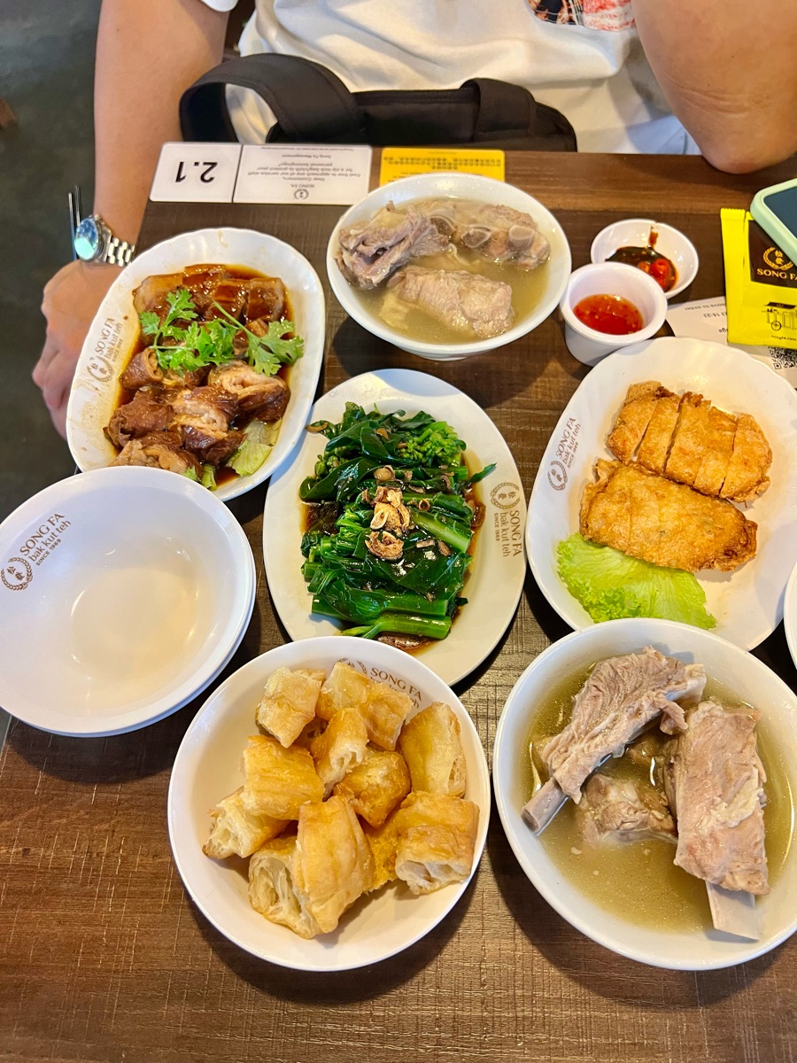 Song Fa Bak Kut Teh 11 New Bridge Road 松發肉骨茶 11新桥路 | 去趣 chicTrip