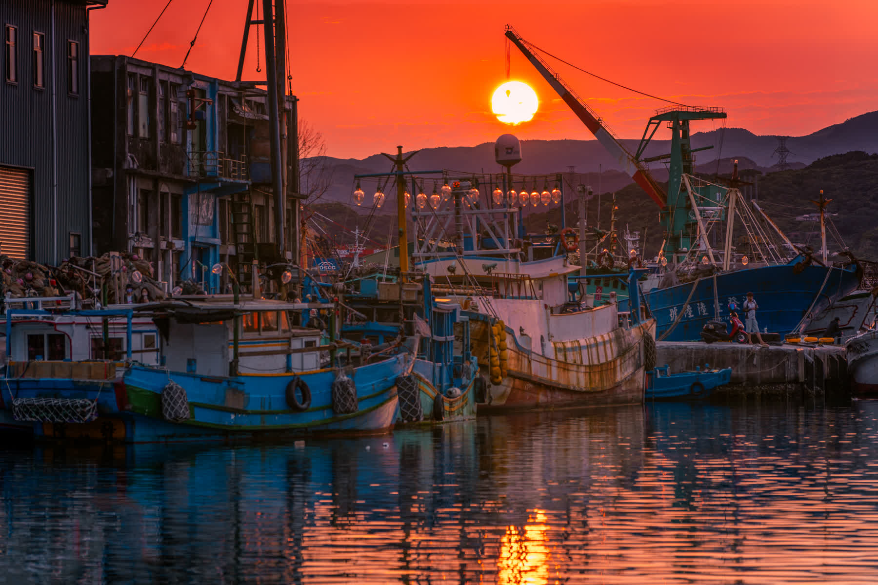 正濱漁港彩色街屋 | 去趣 chicTrip