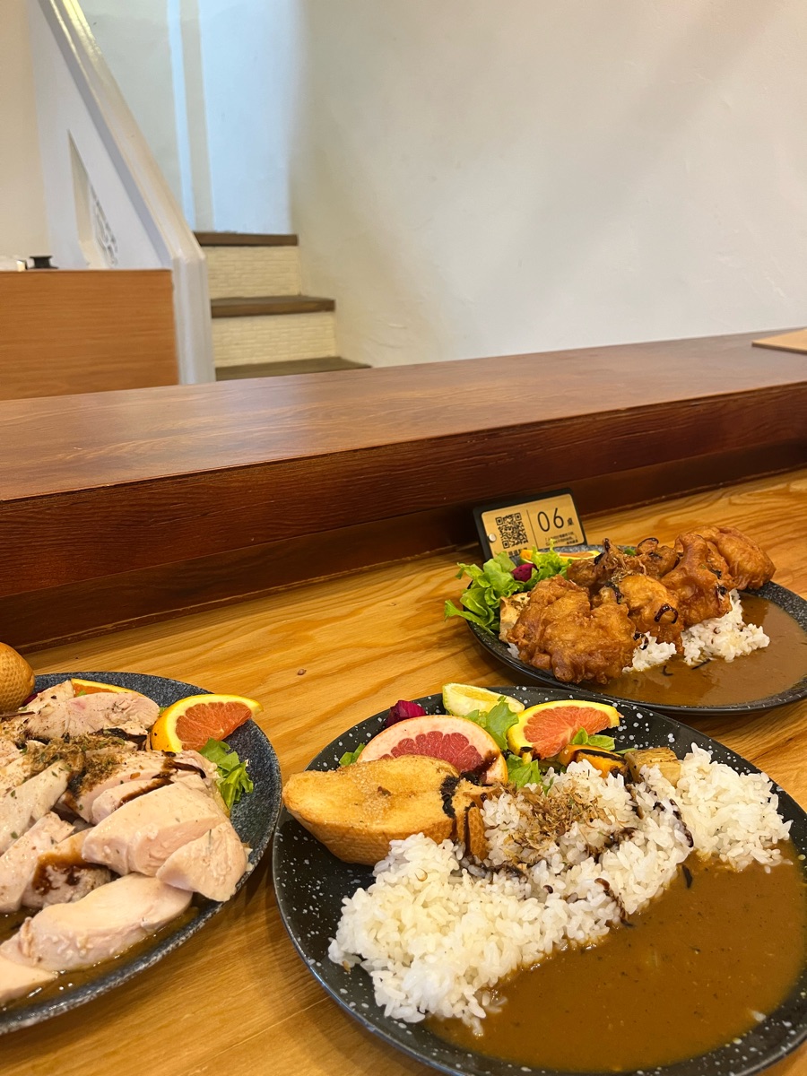 沐嵐 · Moonlight | 去趣 chicTrip