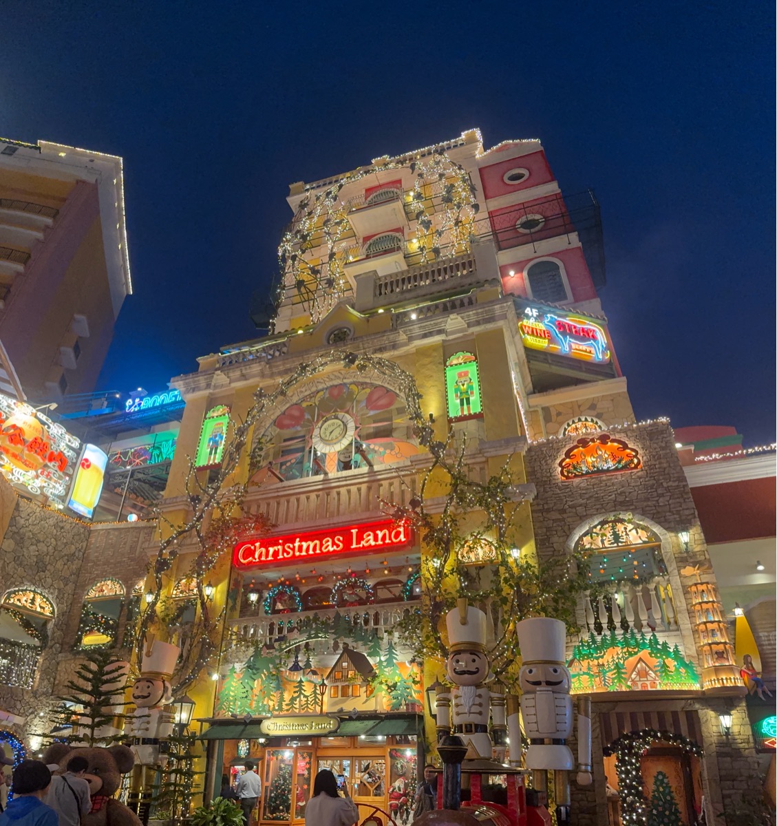 美國村 | 去趣 chicTrip