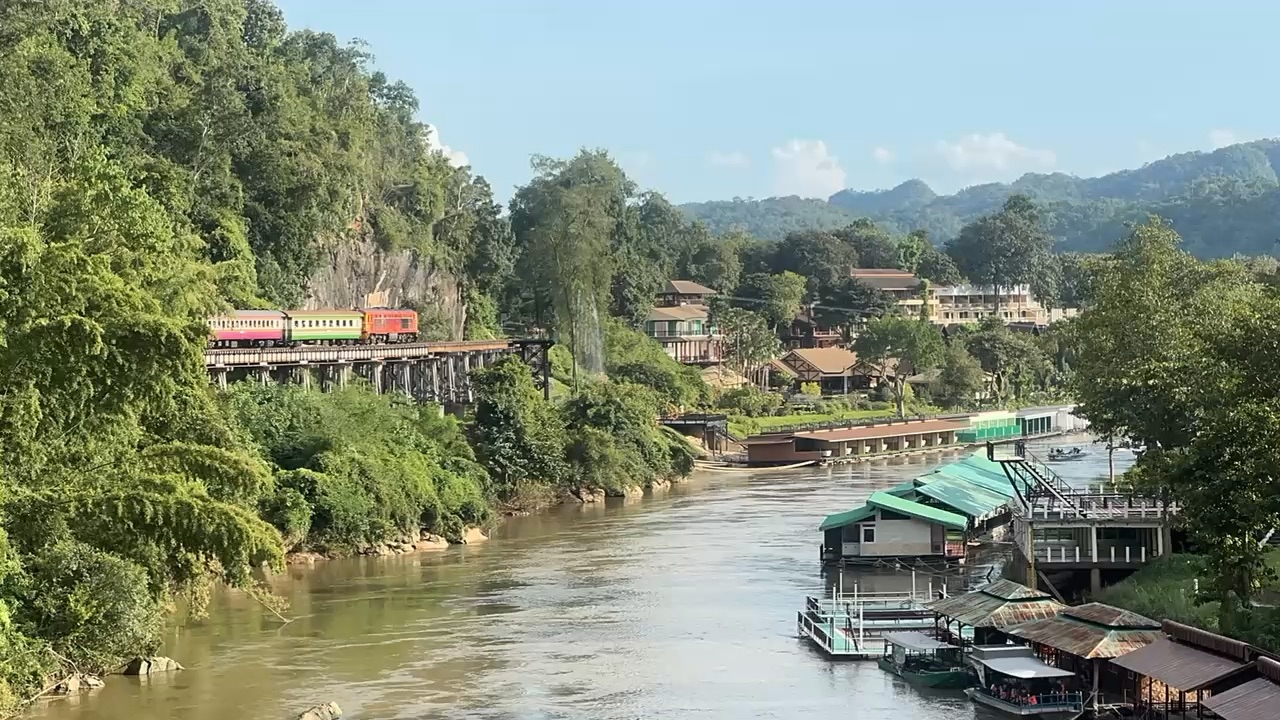 死亡鐵路 (Tham Krasae Death Railway Bridge) | 去趣 chicTrip