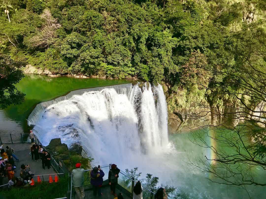 十分瀑布 | 去趣 chicTrip