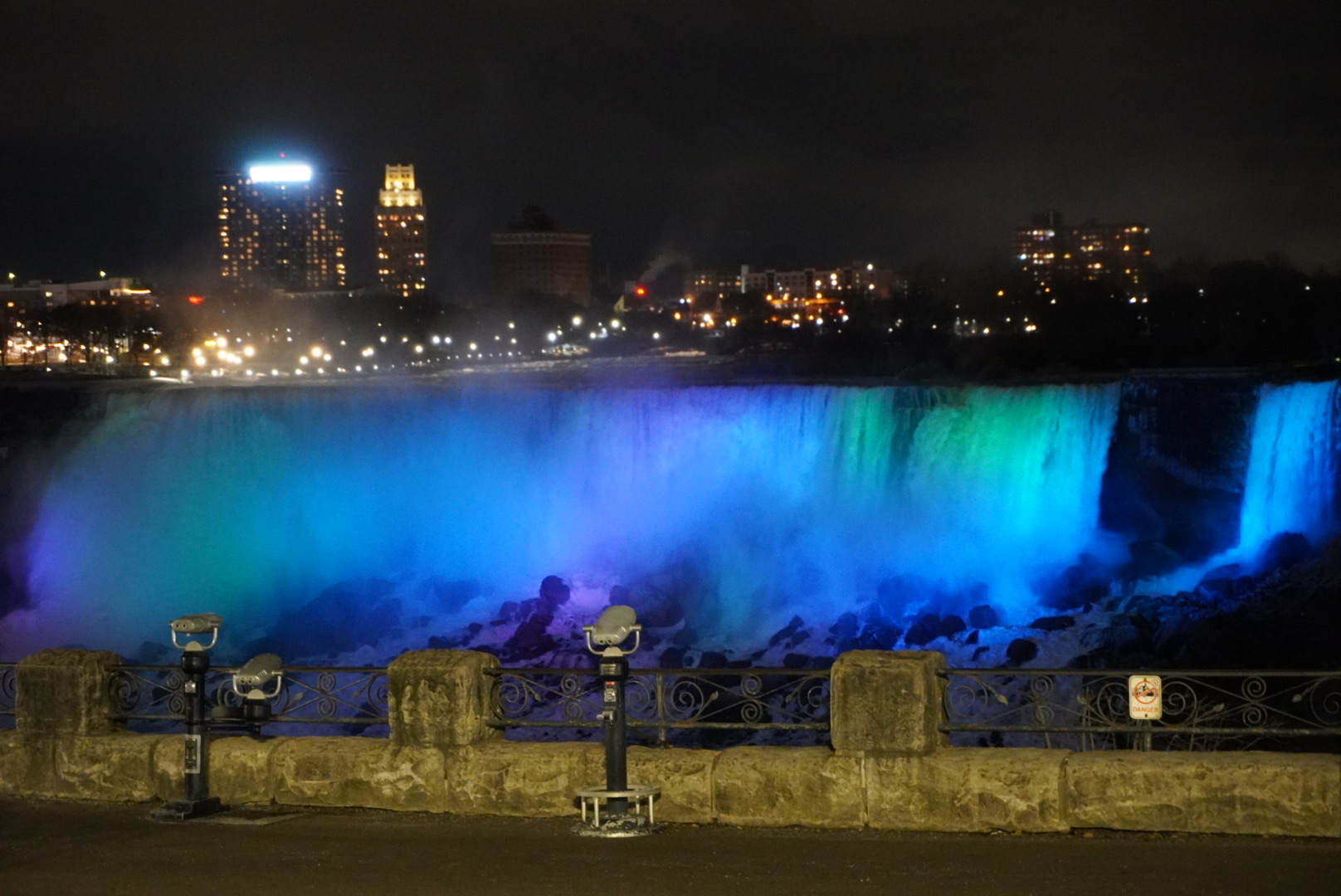 Niagara Falls Canada (Table Rock) | 去趣 chicTrip