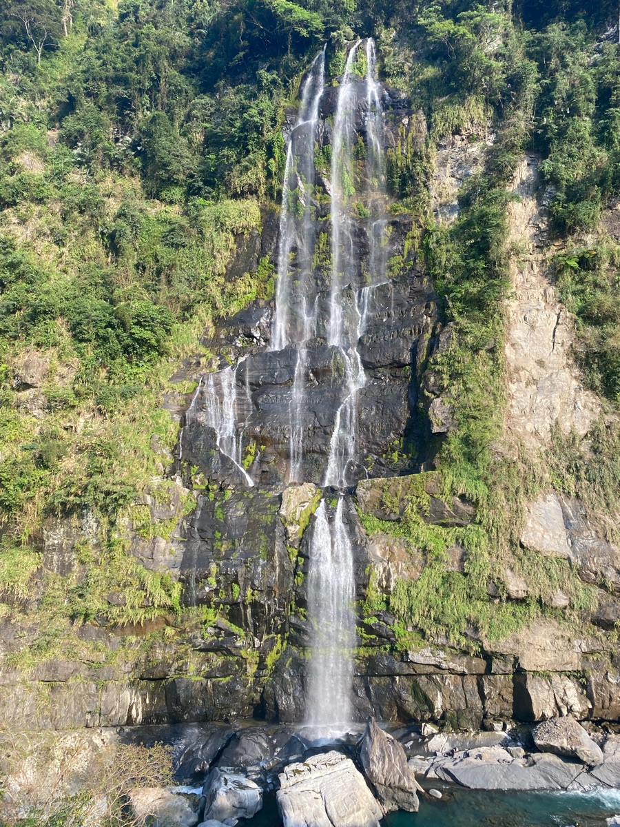 烏來瀑布 | 去趣 chicTrip