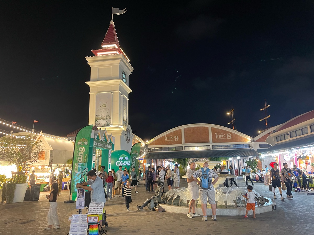 Asiatique河濱夜市 | 去趣 chicTrip