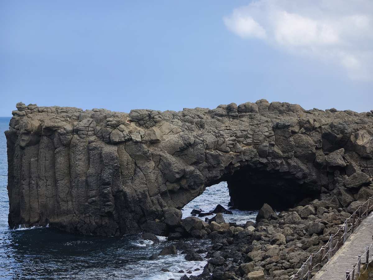 鯨魚洞 | 去趣 chicTrip