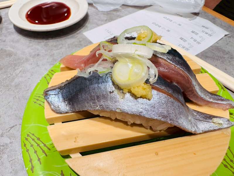 迴轉壽司 根室花丸 KITTE丸之内店 | 去趣 chicTrip