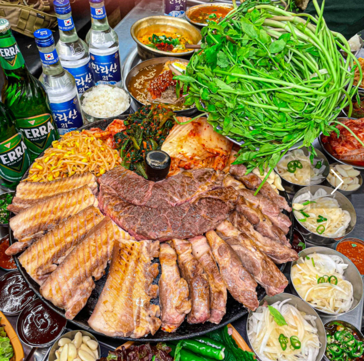 喉嚨水芹菜烤肉 | 去趣 chicTrip