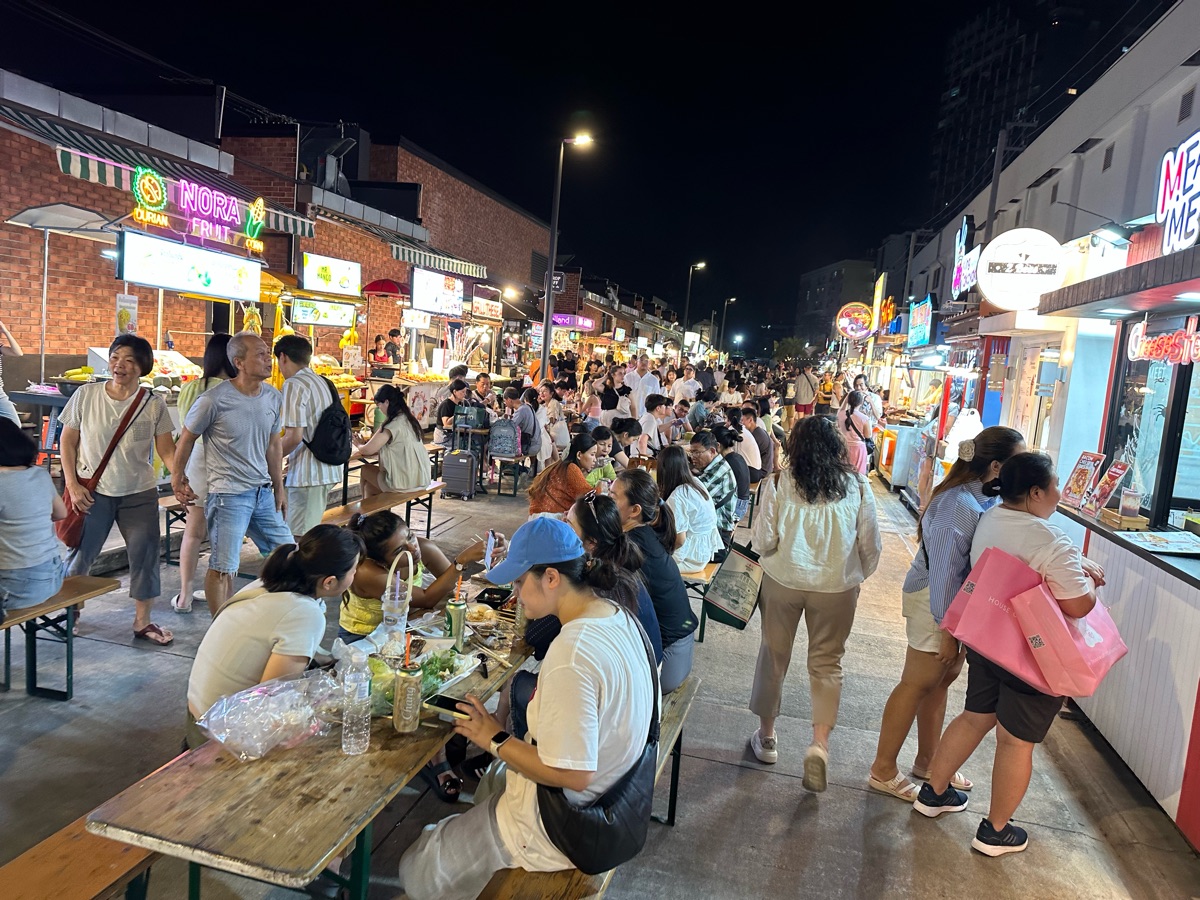 喬德夜市 (JODD FAIRS Rama 9) | 去趣 chicTrip