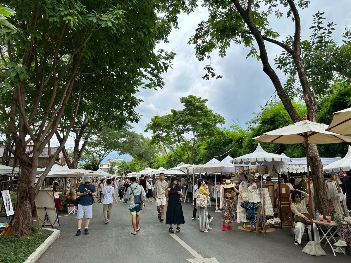 Jing Jai Market (真心市集) | 去趣 chicTrip