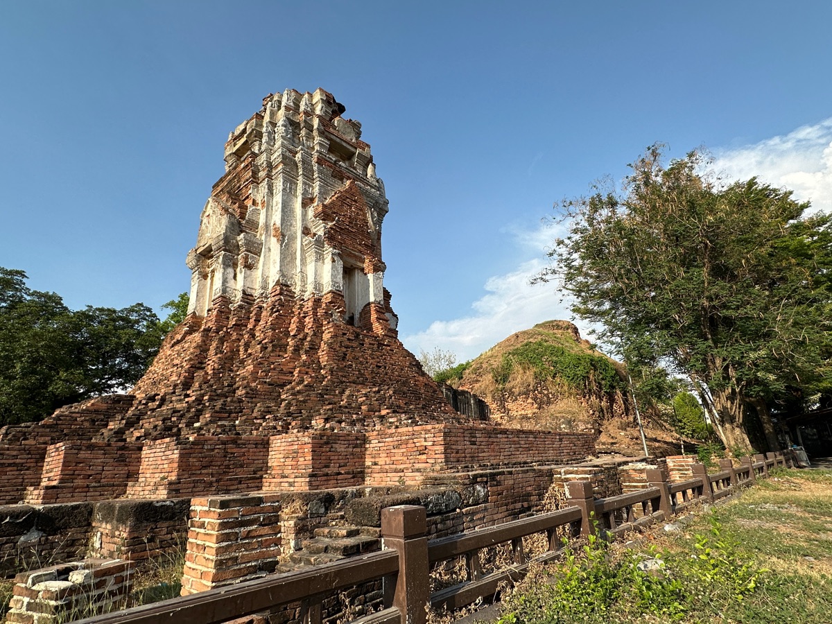 Wat Nakorn Kosa | 去趣 chicTrip