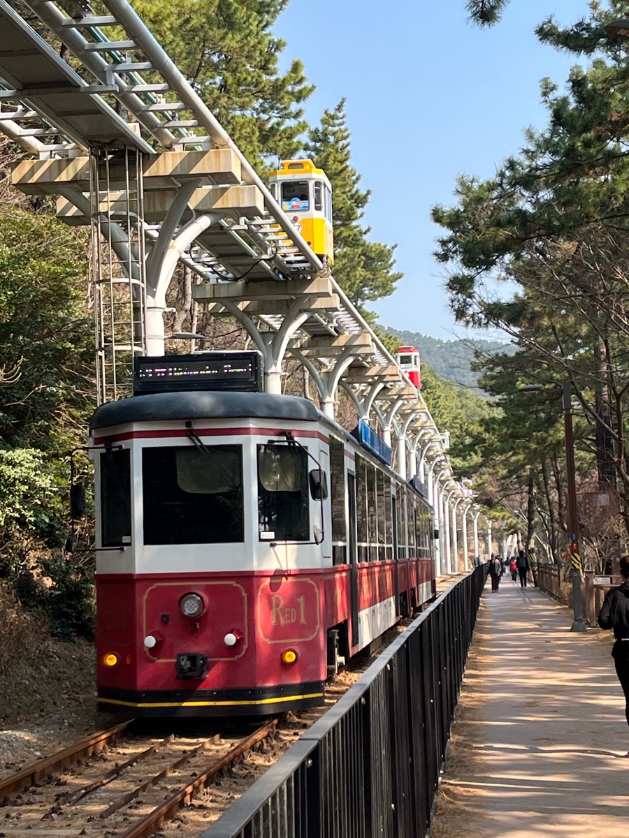 Haeundae Blueline Park - Cheongsapo Station | 去趣 chicTrip