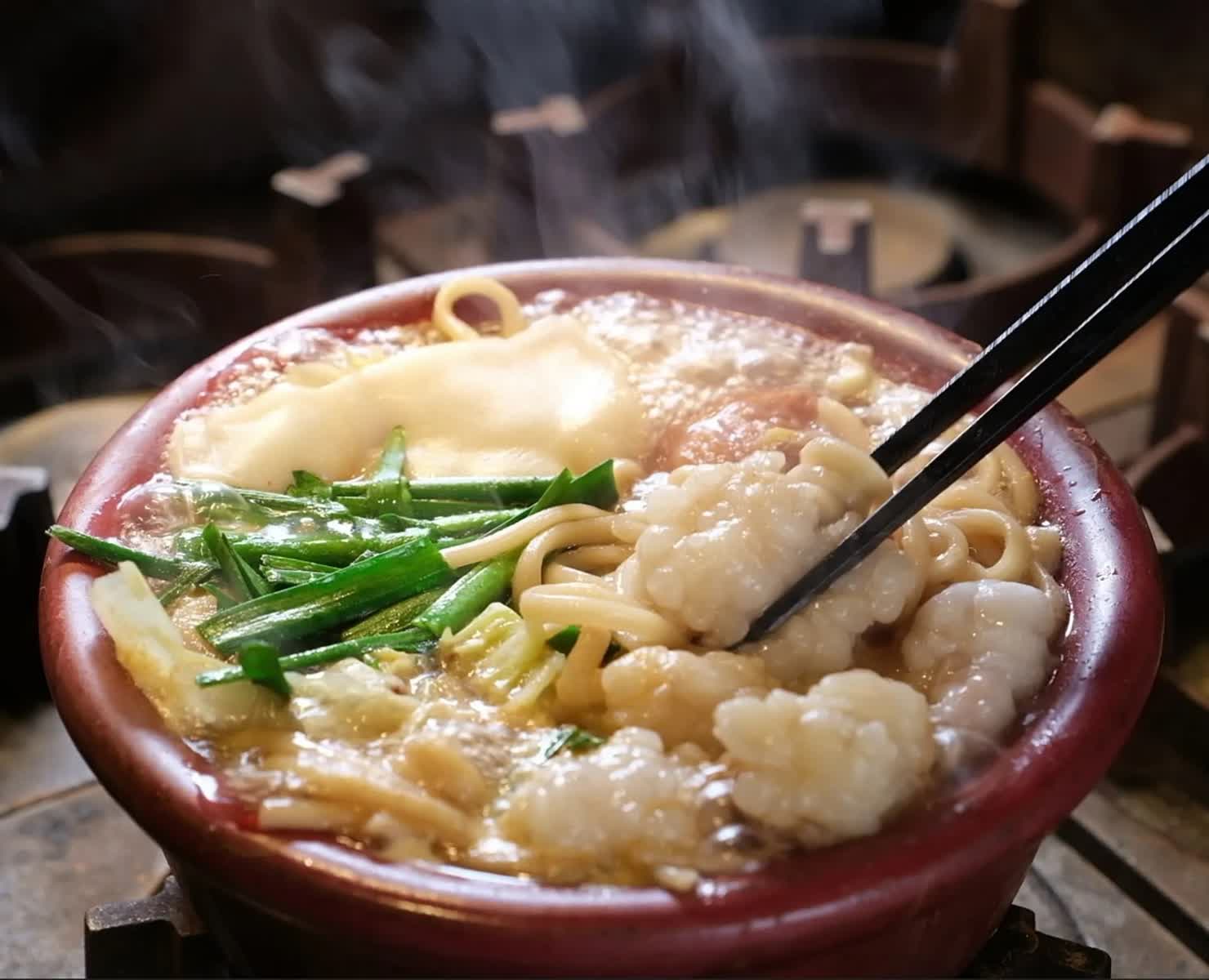 楽天地もつ鍋テーマパーク(博多もつ鍋 カフェ楽天地) | 去趣 chicTrip
