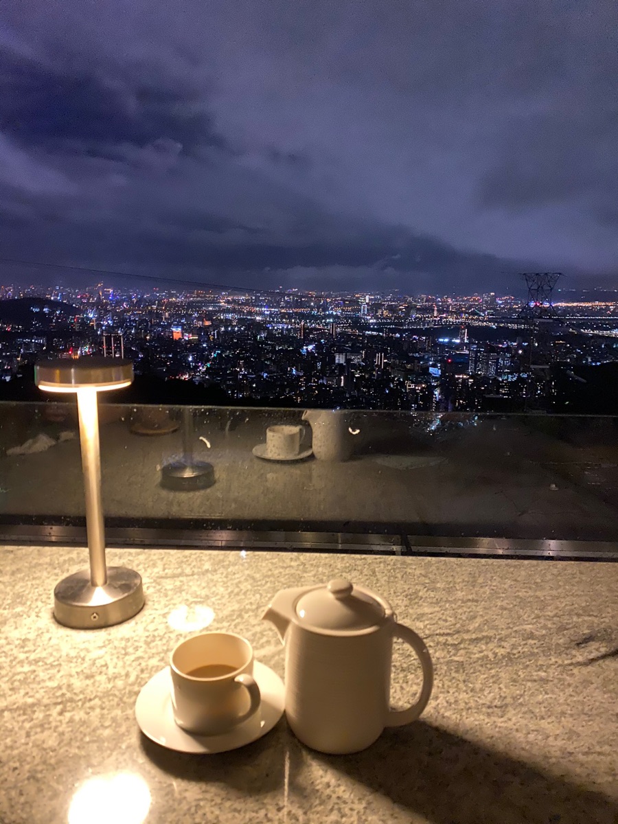 草山夜未眠景觀餐廳 | 去趣 chicTrip