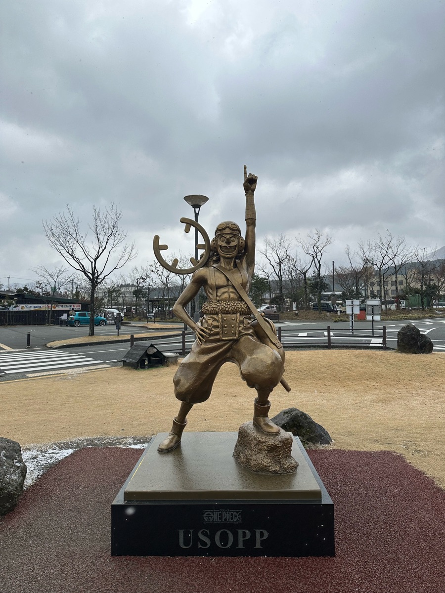海賊王 騙人布銅像 | 去趣 chicTrip