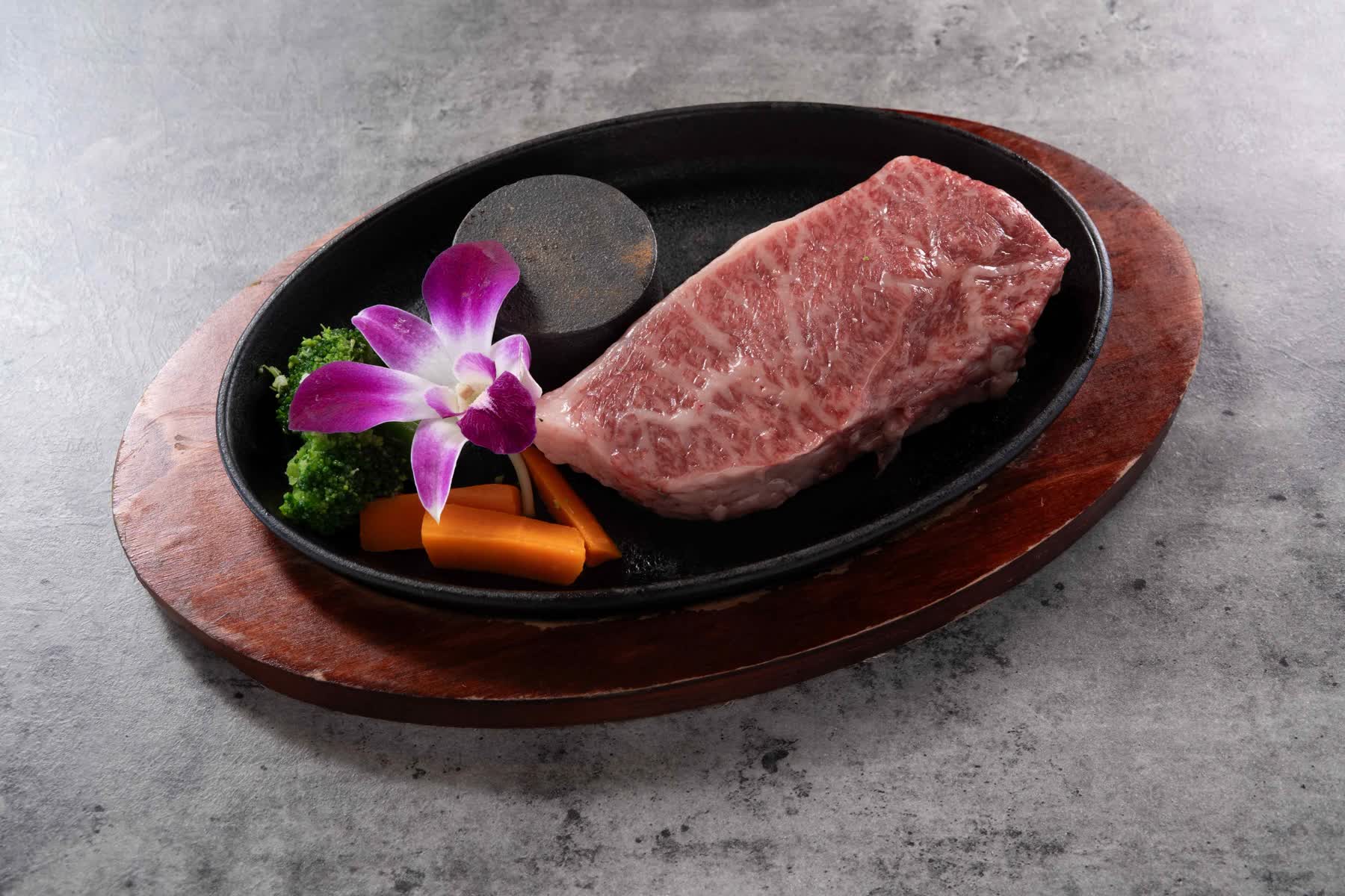 Wagyu Steak RIPPLE 〜ROOF TOP〜 | 去趣 chicTrip