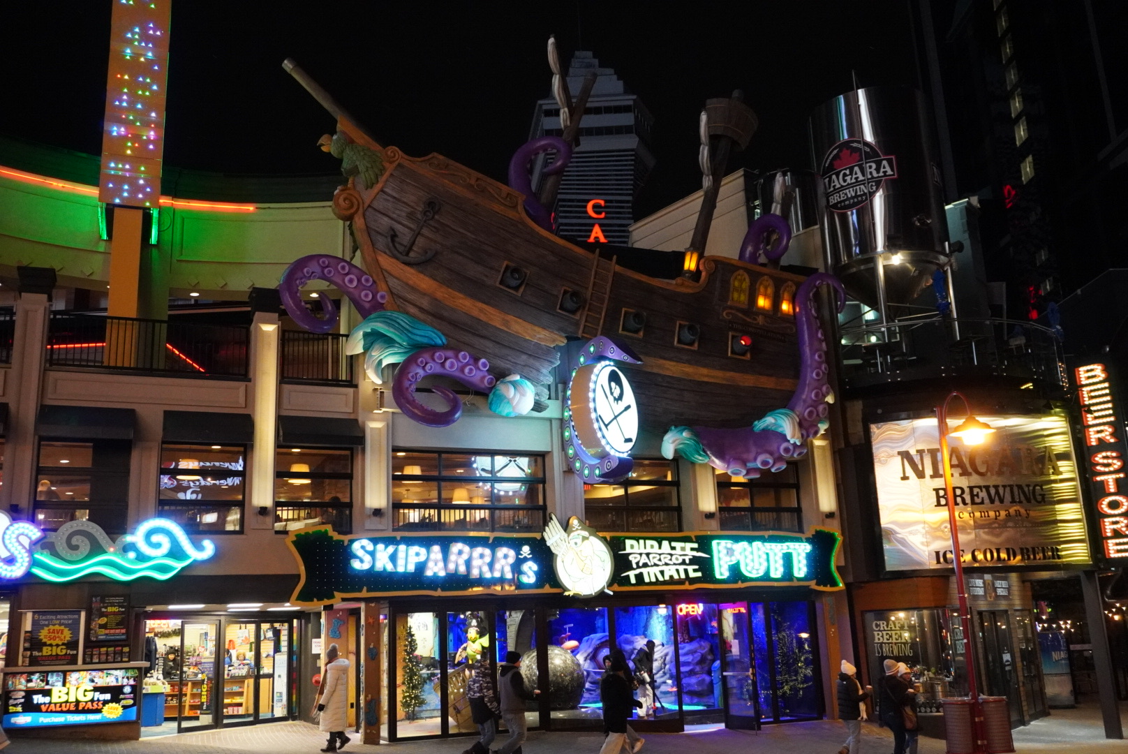 Clifton Hill | 去趣 chicTrip
