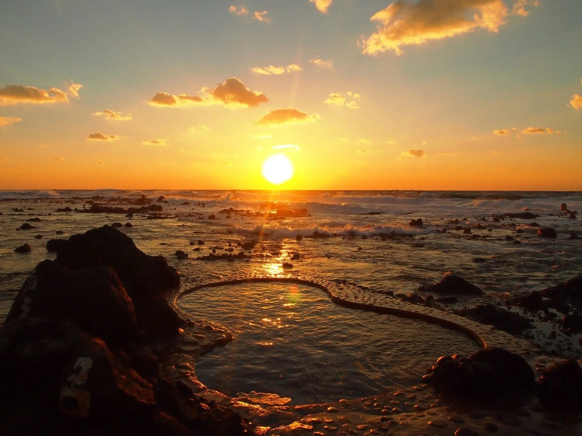 Koganezaki Furofushi Onsen | 去趣 chicTrip