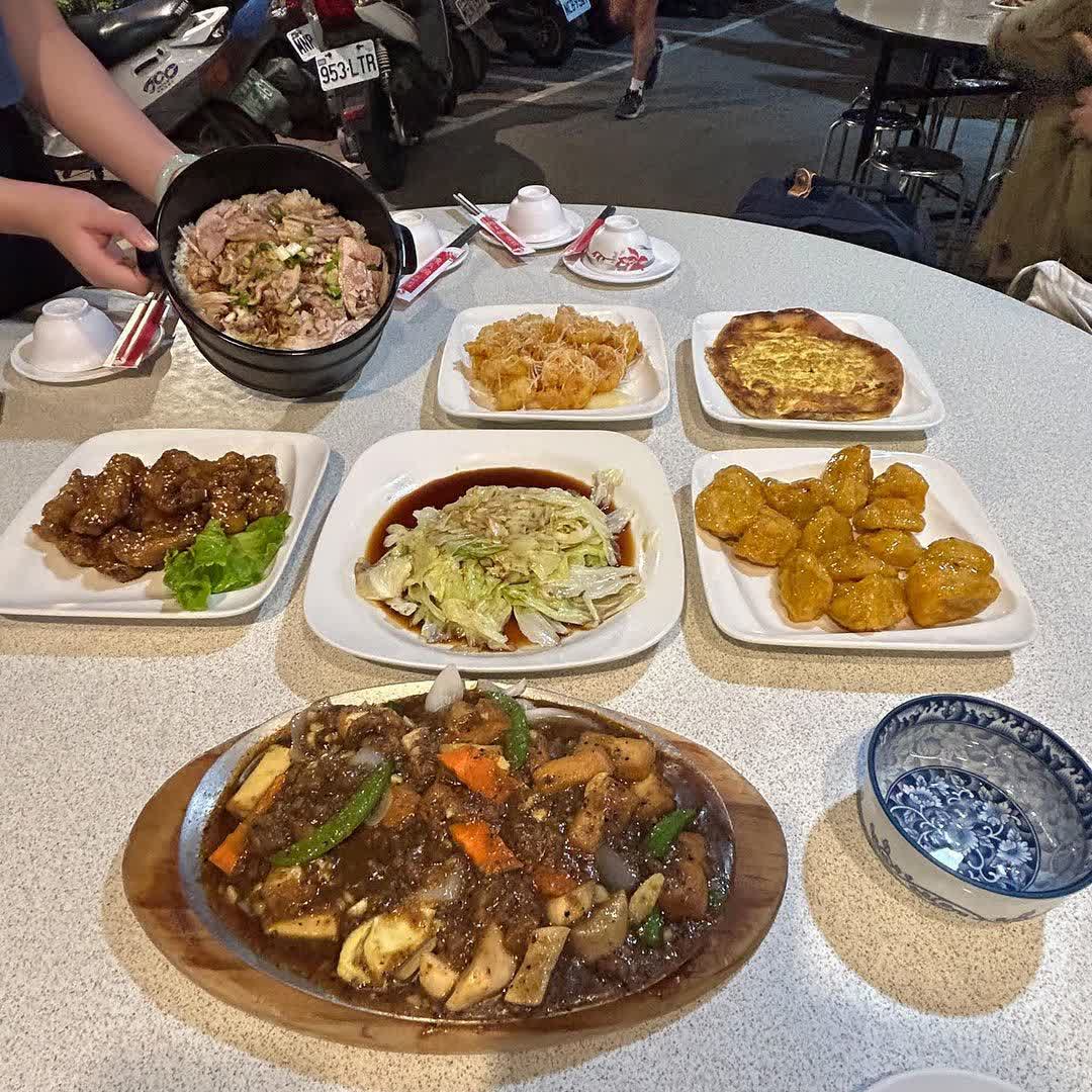 體育館海鮮碳烤 | 去趣 chicTrip