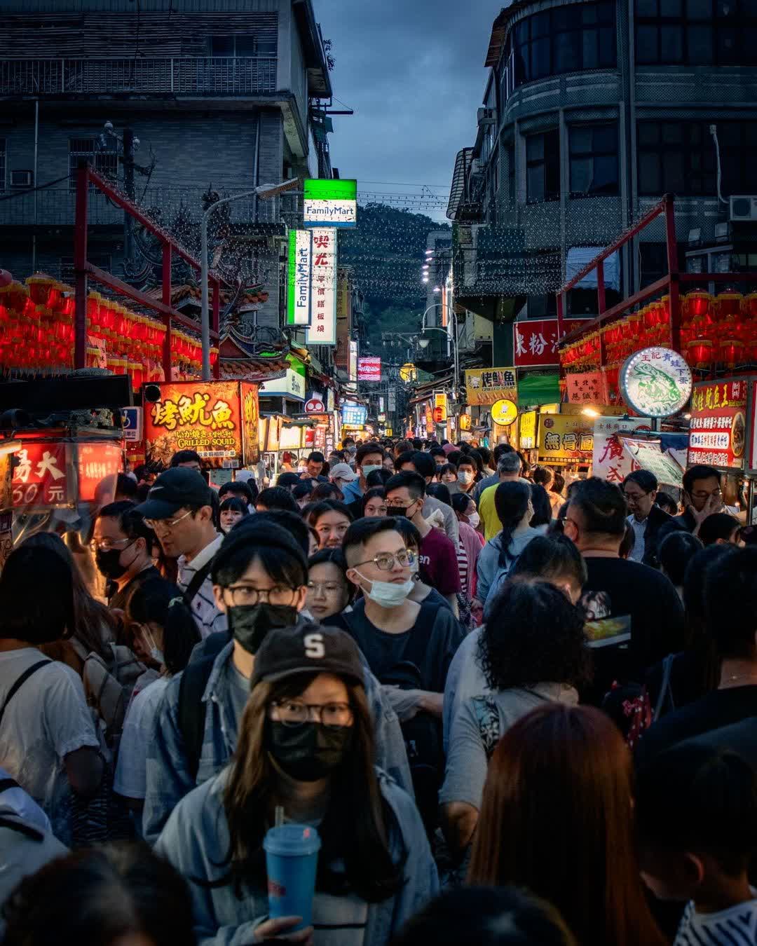 士林夜市（安平街段） | 去趣 chicTrip