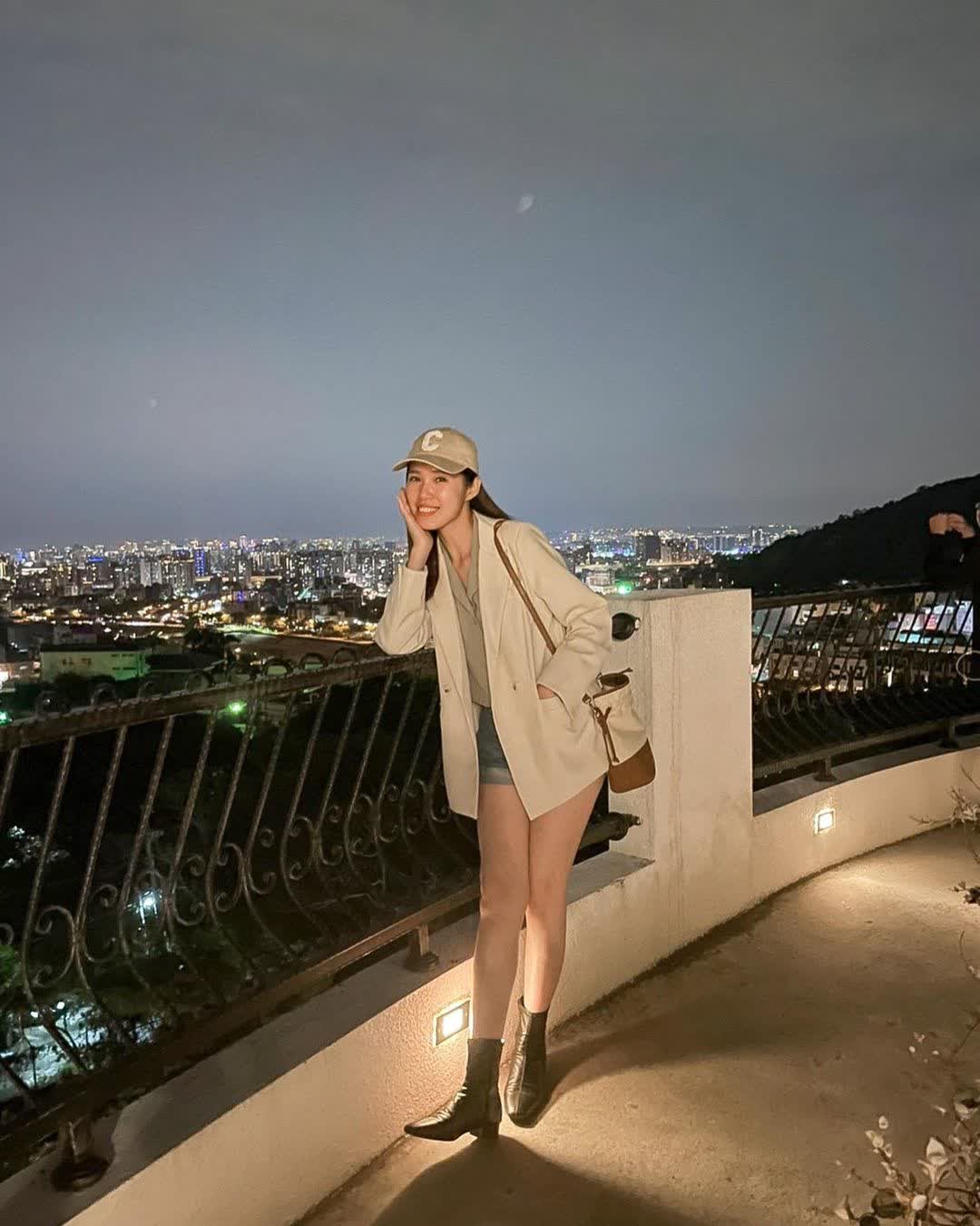 眺高 STAY WITH MOUNTAIN-台中景點 大坑景點 美食推薦 台中景觀餐廳 夜景餐廳 場地租借 慶生派對 咖啡廳 義式料理餐廳 | 去趣 chicTrip