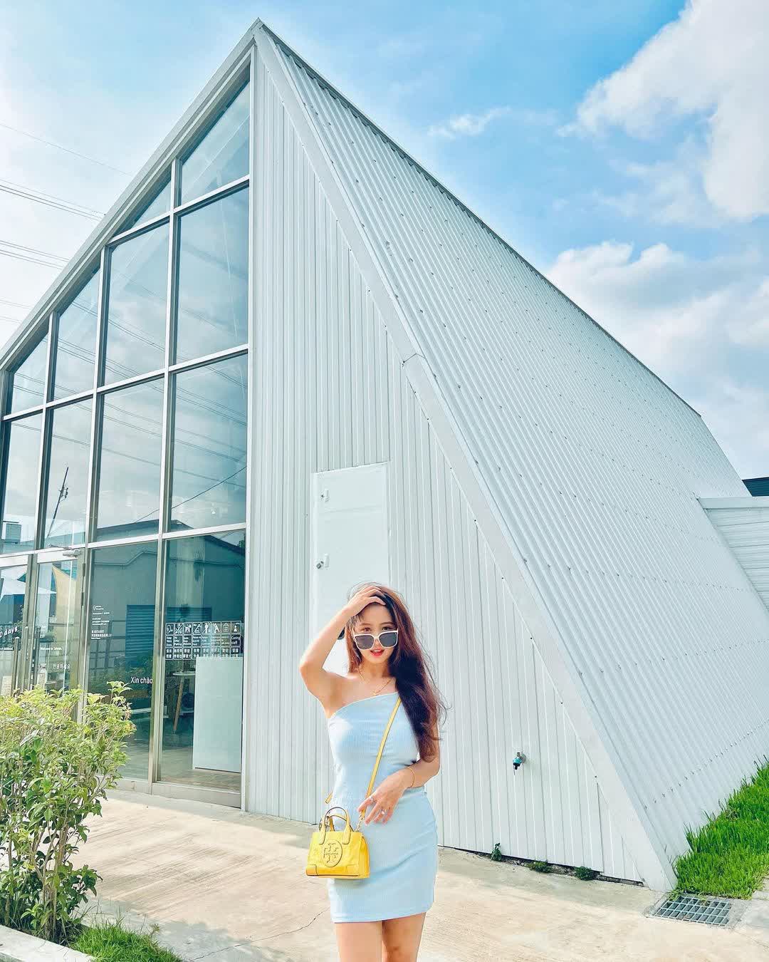 200 days咖啡 ｜ 自製司康 （寵物戶外雅座） | 去趣 chicTrip