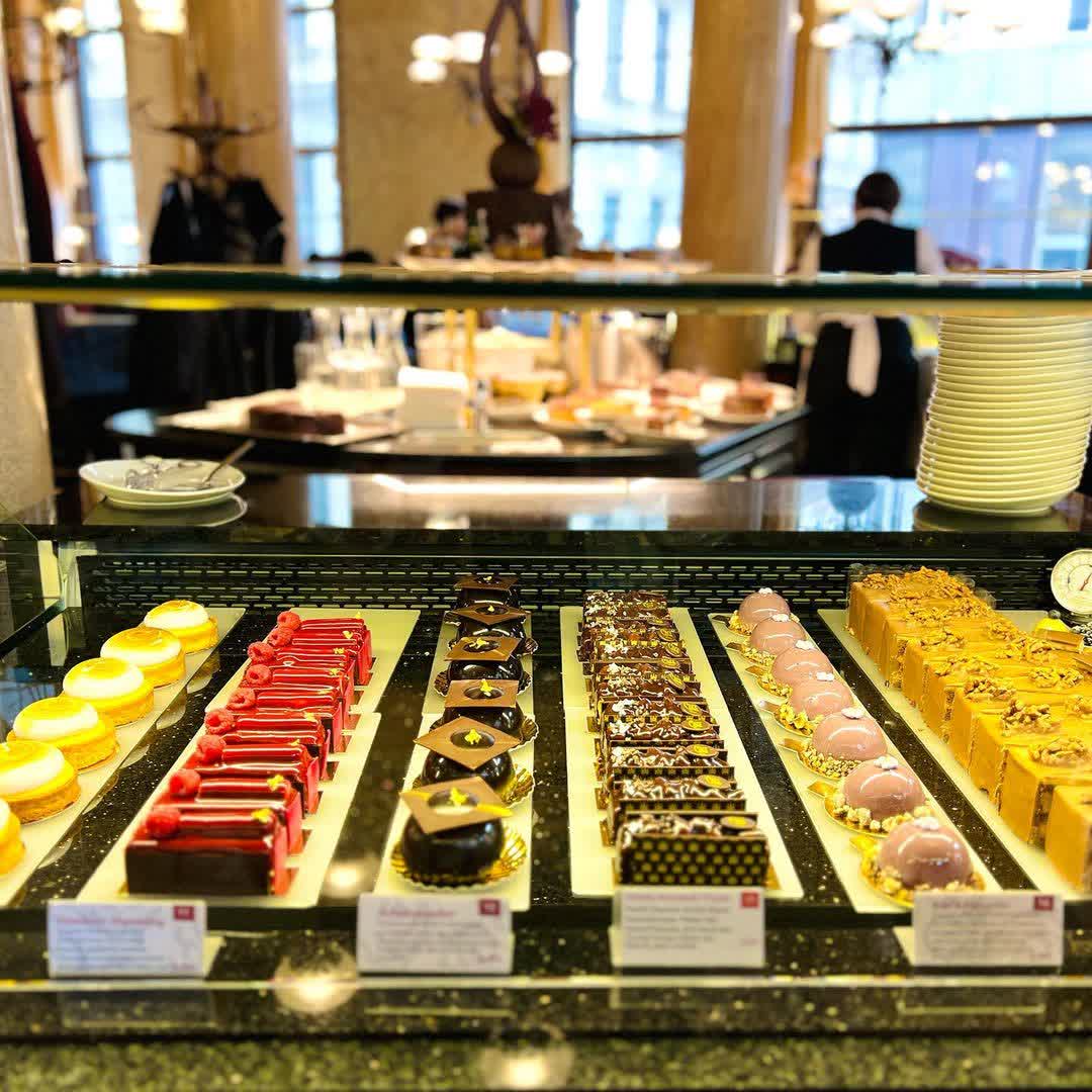 Café Central | 去趣 chicTrip