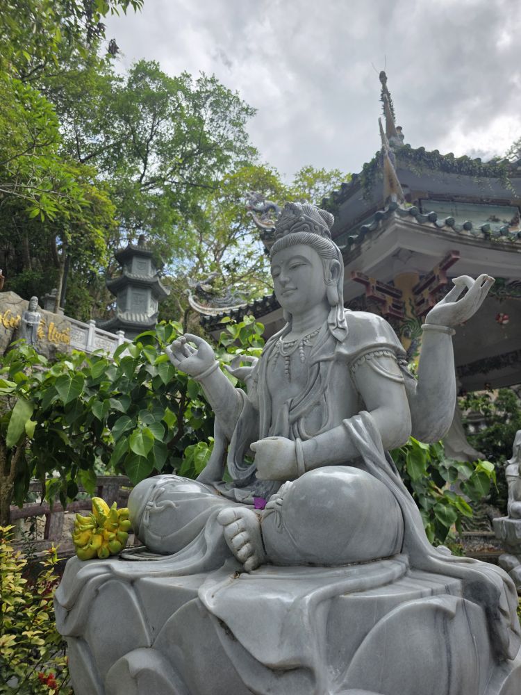 五行山 (The Marble Mountains) | 去趣 chicTrip