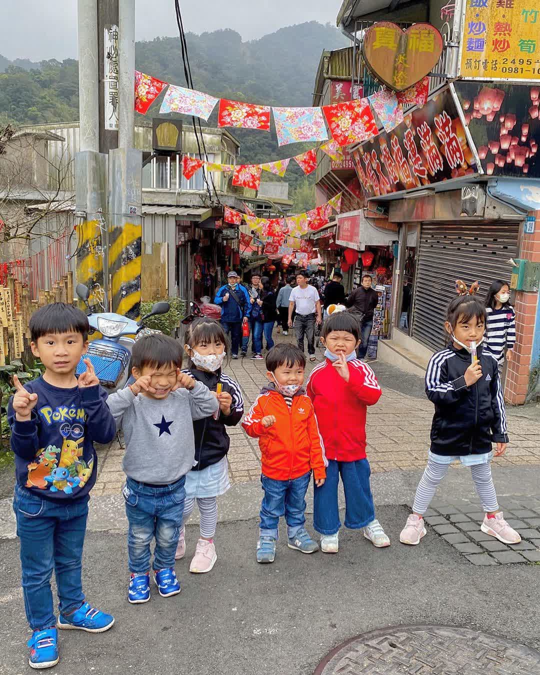 平溪老街第一家天燈店 +平溪第一家天燈專賣店 | 去趣 chicTrip