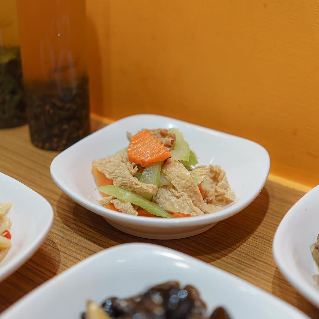 成都滿庭芳川式料理 台北大巨蛋店