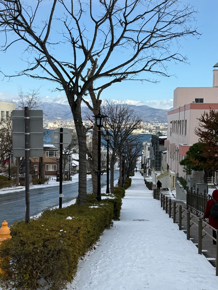 八幡坂 | 去趣 chicTrip