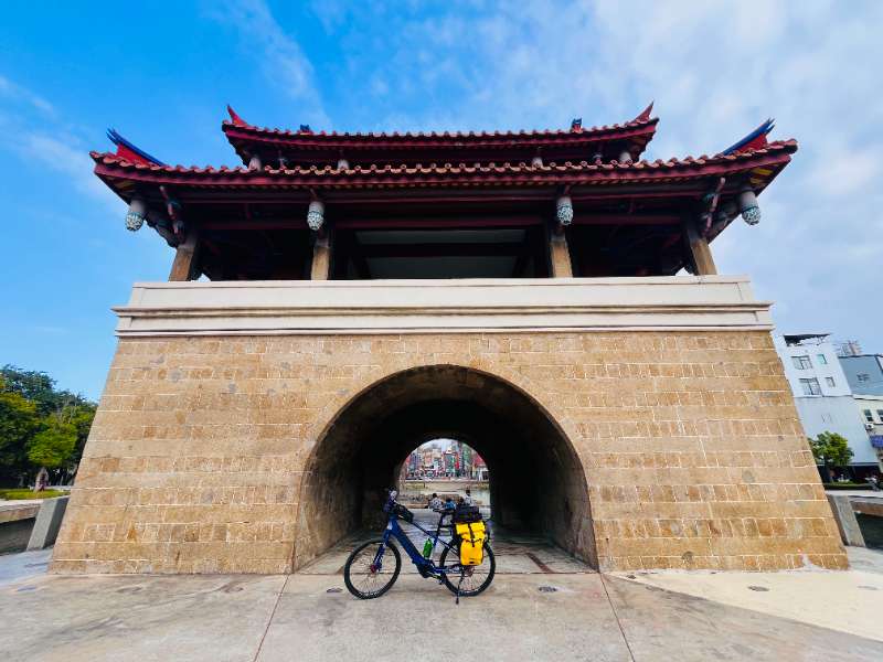 國定古蹟-竹塹城東門 迎曦門 | 去趣 chicTrip