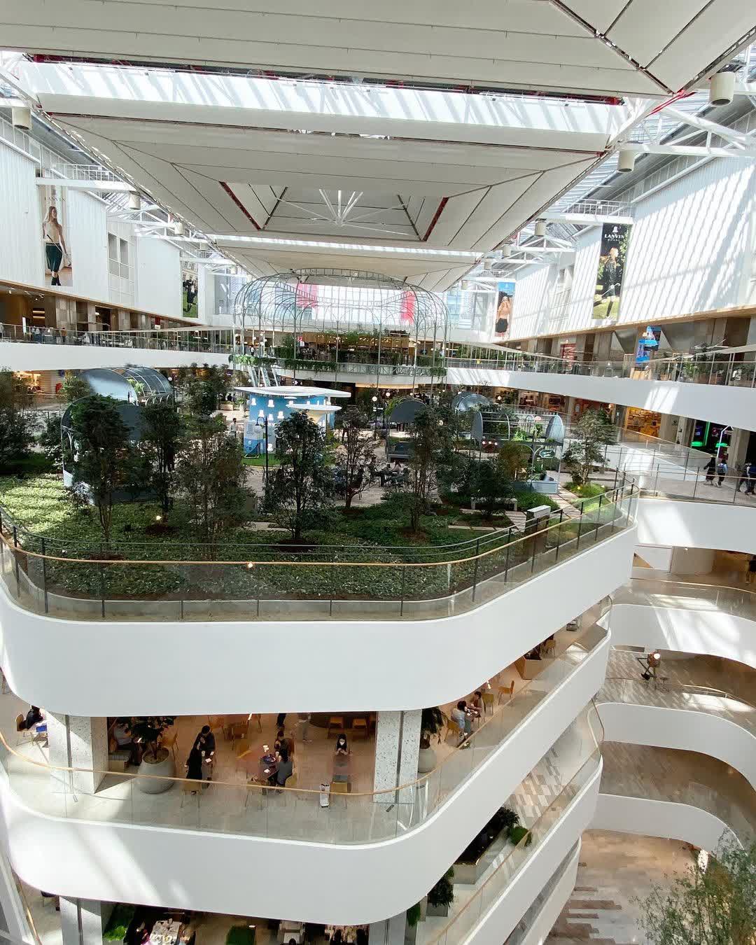 汝矣島現代百貨 | 去趣 chicTrip