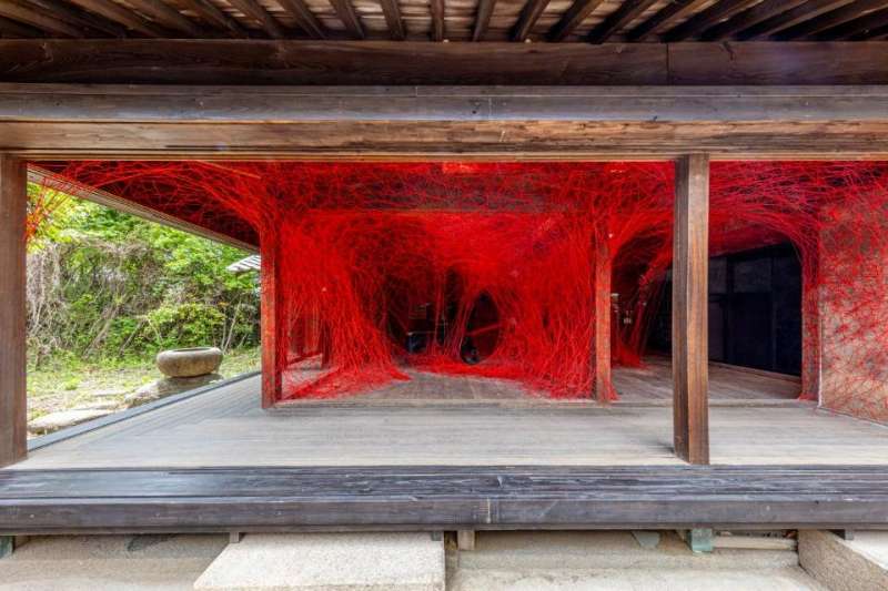 瀬戸内国際芸術祭2025 線の記憶 | 去趣 chicTrip