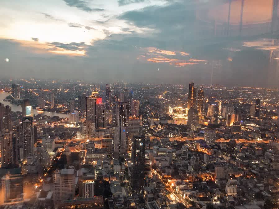 王權瑪哈納功大廈 | 去趣 chicTrip