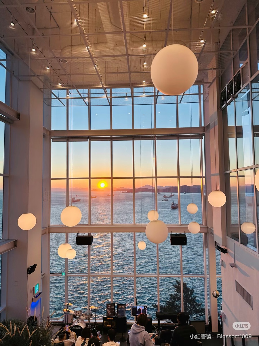 THRILL ON THE MUG! | 去趣 chicTrip