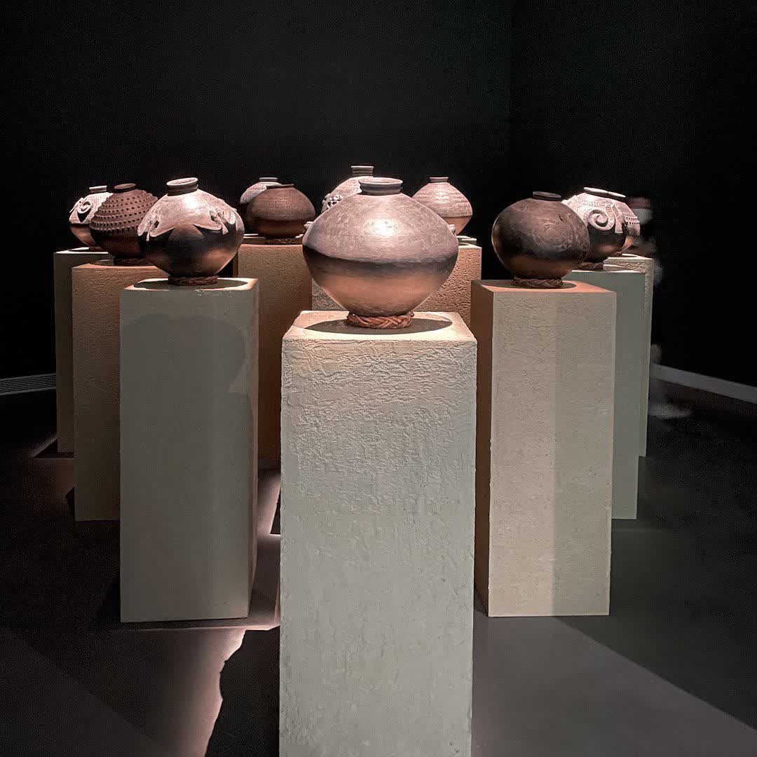 高雄市立美術館