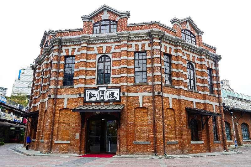 【亮點選拔】艋舺四大宮廟，建築瑰麗之旅 - 喔熊組長 | 去趣 chicTrip